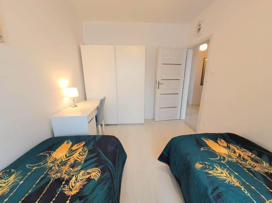 Apartment Sophie 3 Rooms, 2 Bathrooms, 8 Persons Krakow Exterior photo