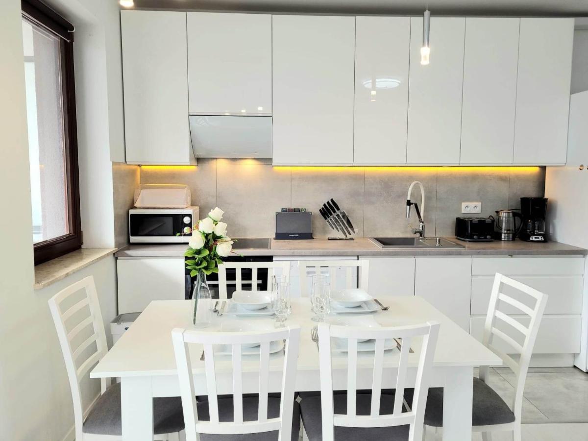 Apartment Sophie 3 Rooms, 2 Bathrooms, 8 Persons Krakow Exterior photo